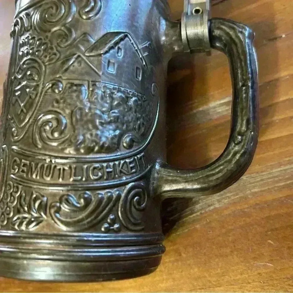 Vintage German Beer Stein Mug With Lid Ein Prosit Der Gemutlichkeit - Picture 6 of 6